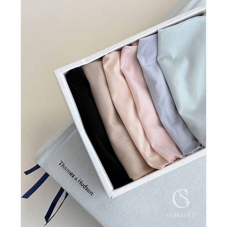 A14「⼩樂誕⽣禮盒」