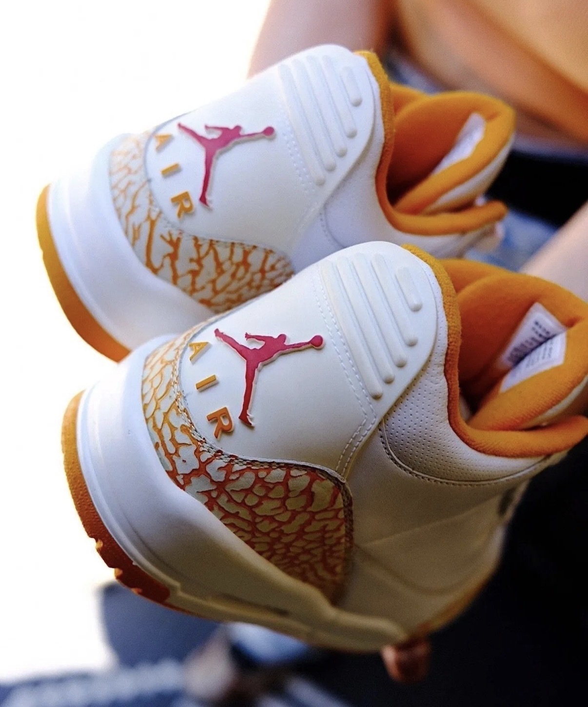 女鞋 NIKE W AIR JORDAN 3 RETRO 白橘 爆裂紋 喬丹 3代 皮革 緩震 籃球鞋【CK9246-101】AJ3