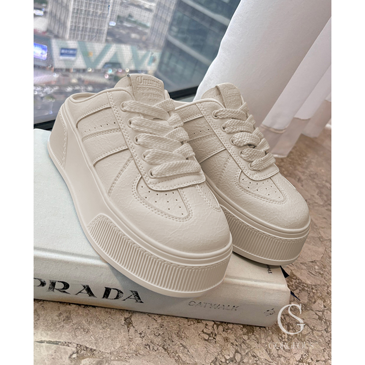 A06 「（樂穿拍）反重力真皮雲朵布鞋」