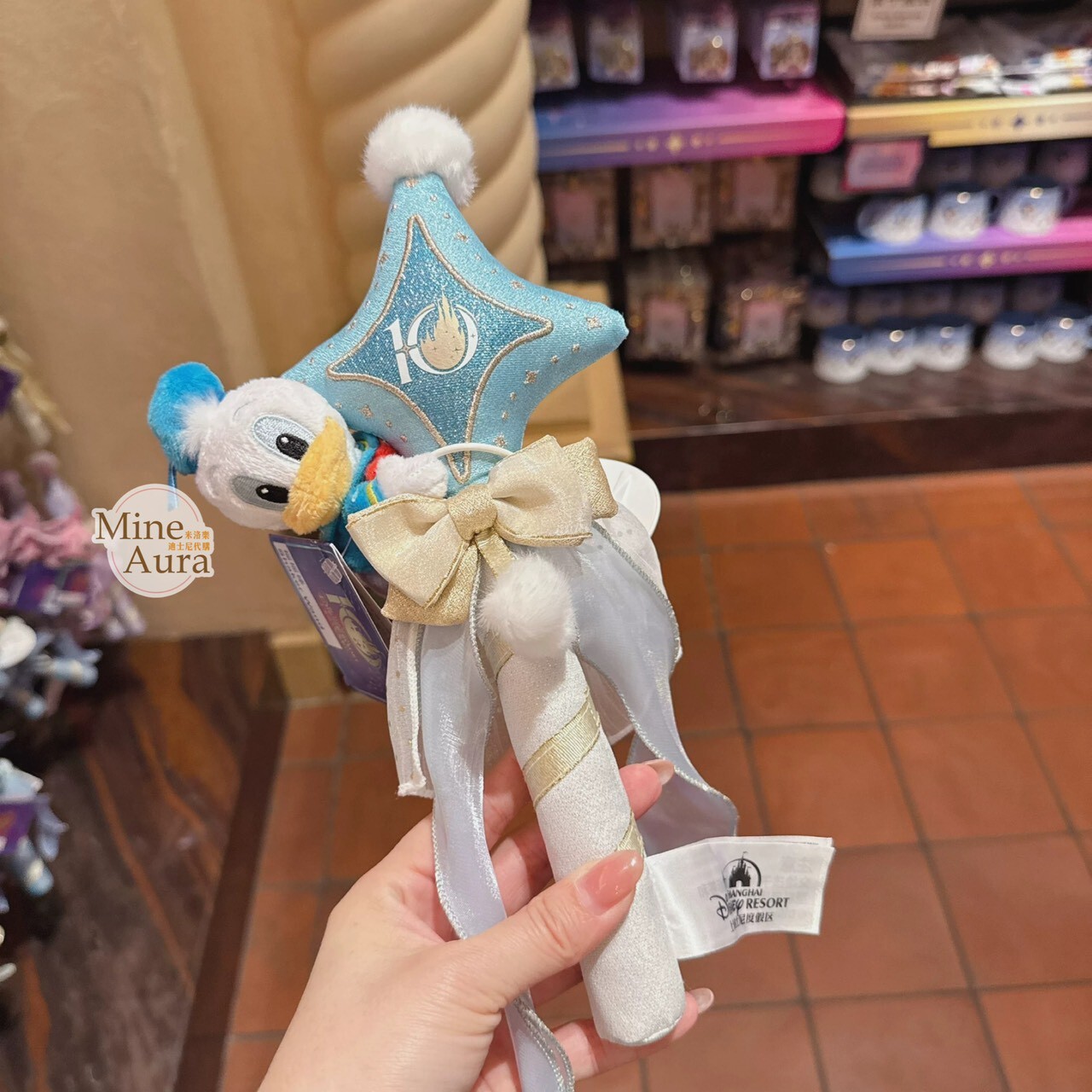 10歲生日慶典 奇妙同慶系列 唐老鴨 Donald 絨毛造型 搖搖棒 -上海迪士尼樂園