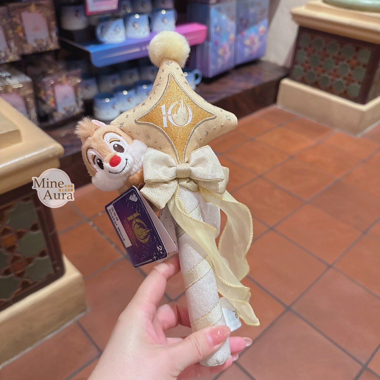 10歲生日慶典 奇妙同慶系列 紅鼻 蒂蒂 Dale 絨毛造型 搖搖棒 奇奇蒂蒂 Chip 'n Dale -上海迪士尼樂園