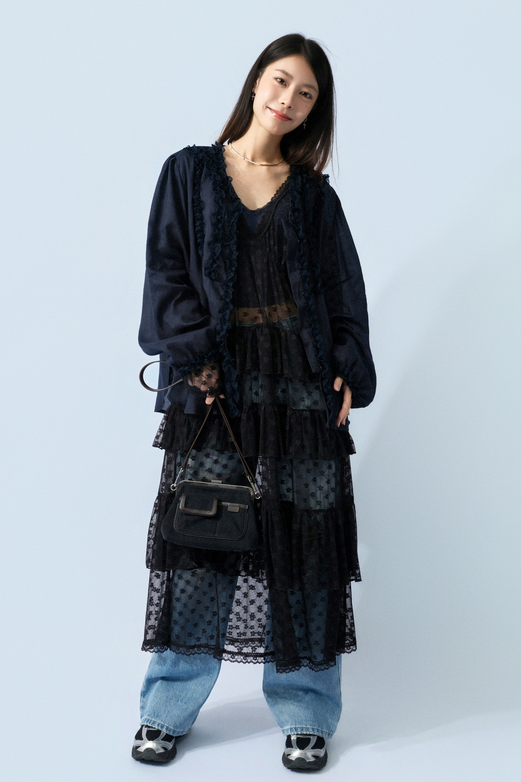 SS26_0048（恤衫＋連身裙＋Bra Top＋牛仔褲）