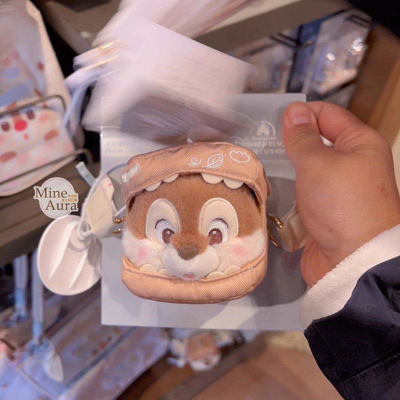 奇奇蒂蒂 Chip 'n Dale 童話王國系列 黑鼻 奇奇 Chip 大頭造型 手機背夾包 -上海迪士尼樂園