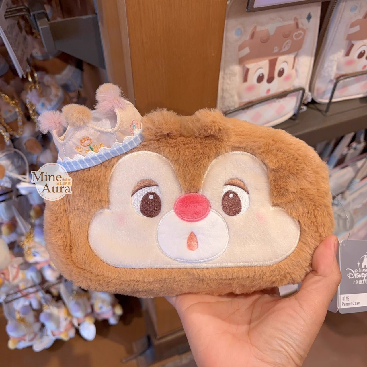 奇奇蒂蒂 Chip 'n Dale 童話王國系列 紅鼻 蒂蒂 Dale 大臉 立體耳朵 造型 絨毛 筆袋 收納包 化妝包 -上海迪士尼樂園