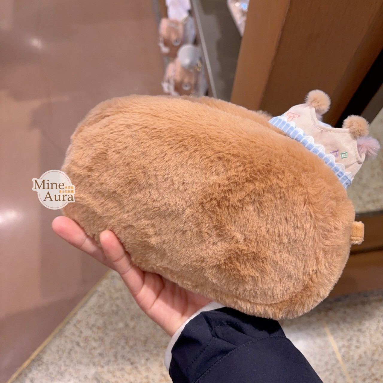 奇奇蒂蒂 Chip 'n Dale 童話王國系列 紅鼻 蒂蒂 Dale 大臉 立體耳朵 造型 絨毛 筆袋 收納包 化妝包 -上海迪士尼樂園