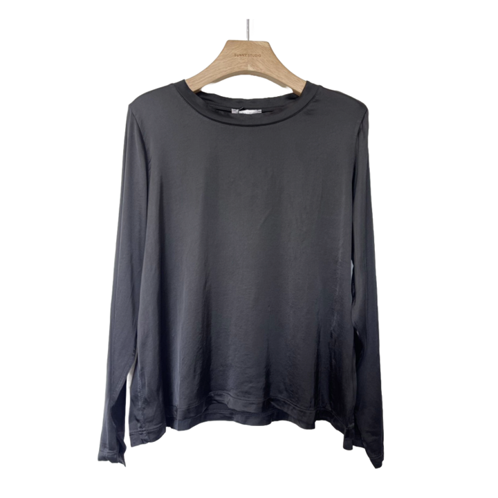 1SO0403-055 [SUNNY STUDIO] Long Sleeve Round Neck Top Black #13489 (EU)