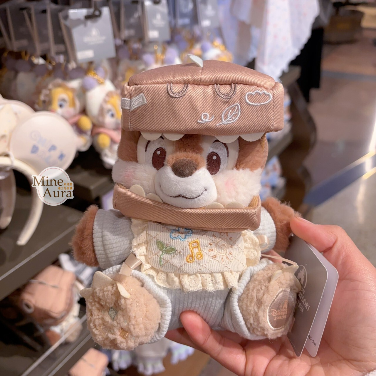 奇奇蒂蒂 Chip 'n Dale 童話王國系列 黑鼻 奇奇 Chip 絨毛 娃娃 公仔 -上海迪士尼樂園