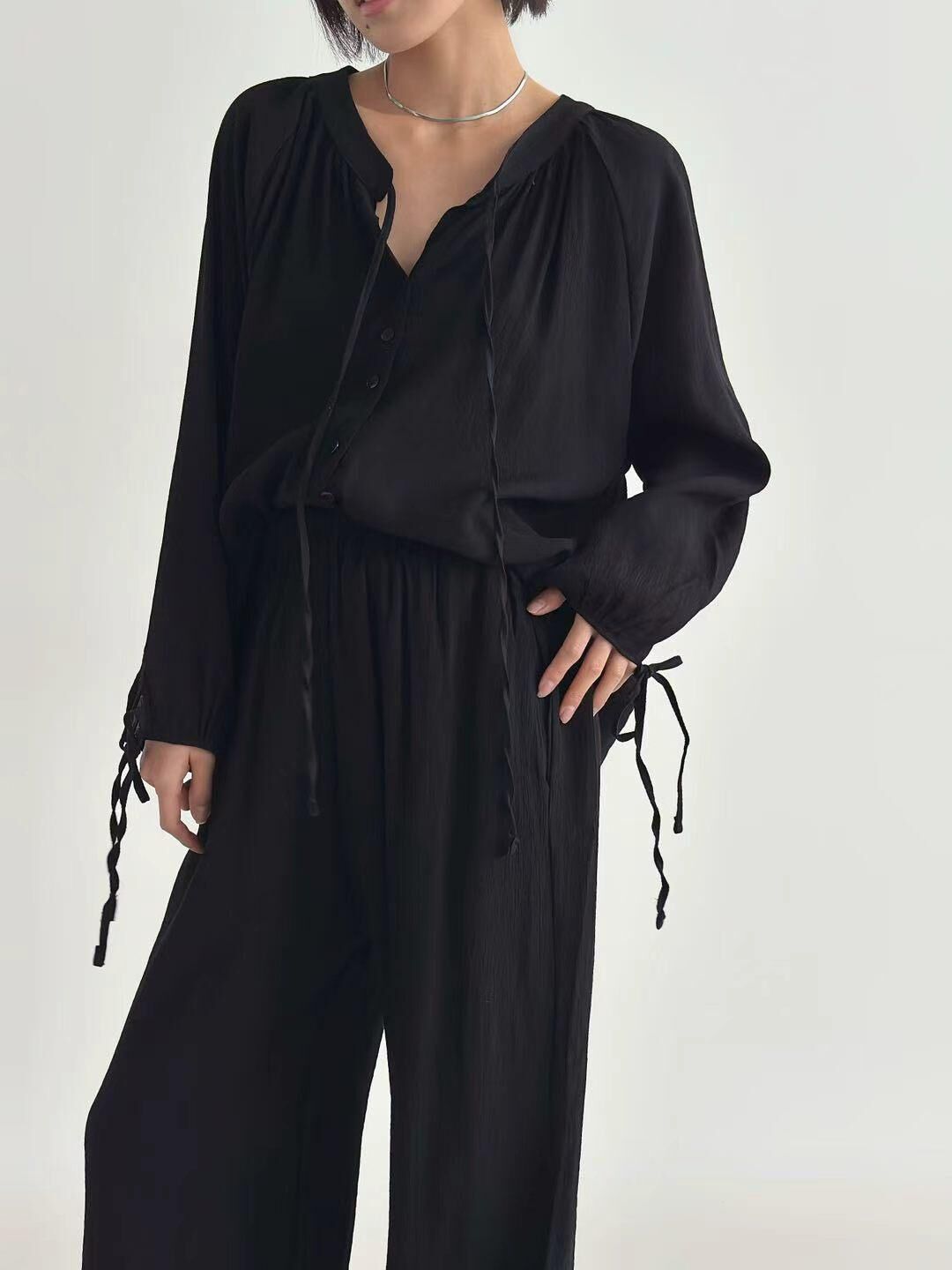 XQ046 慵懶風薄透抓皺上衣