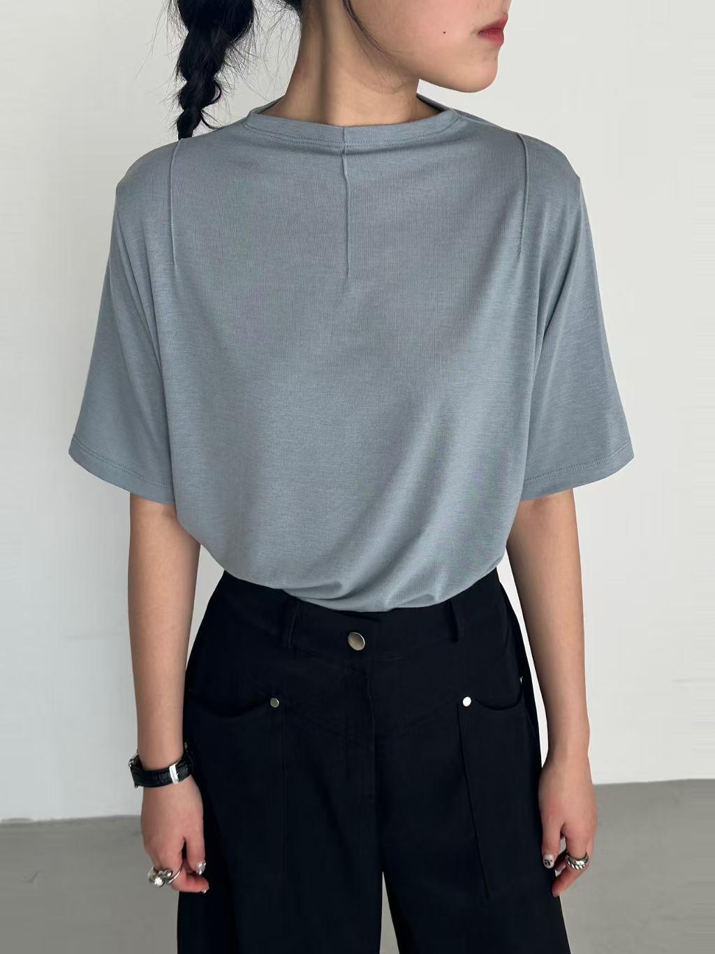 XQ025 立體線條設計短袖 T 恤