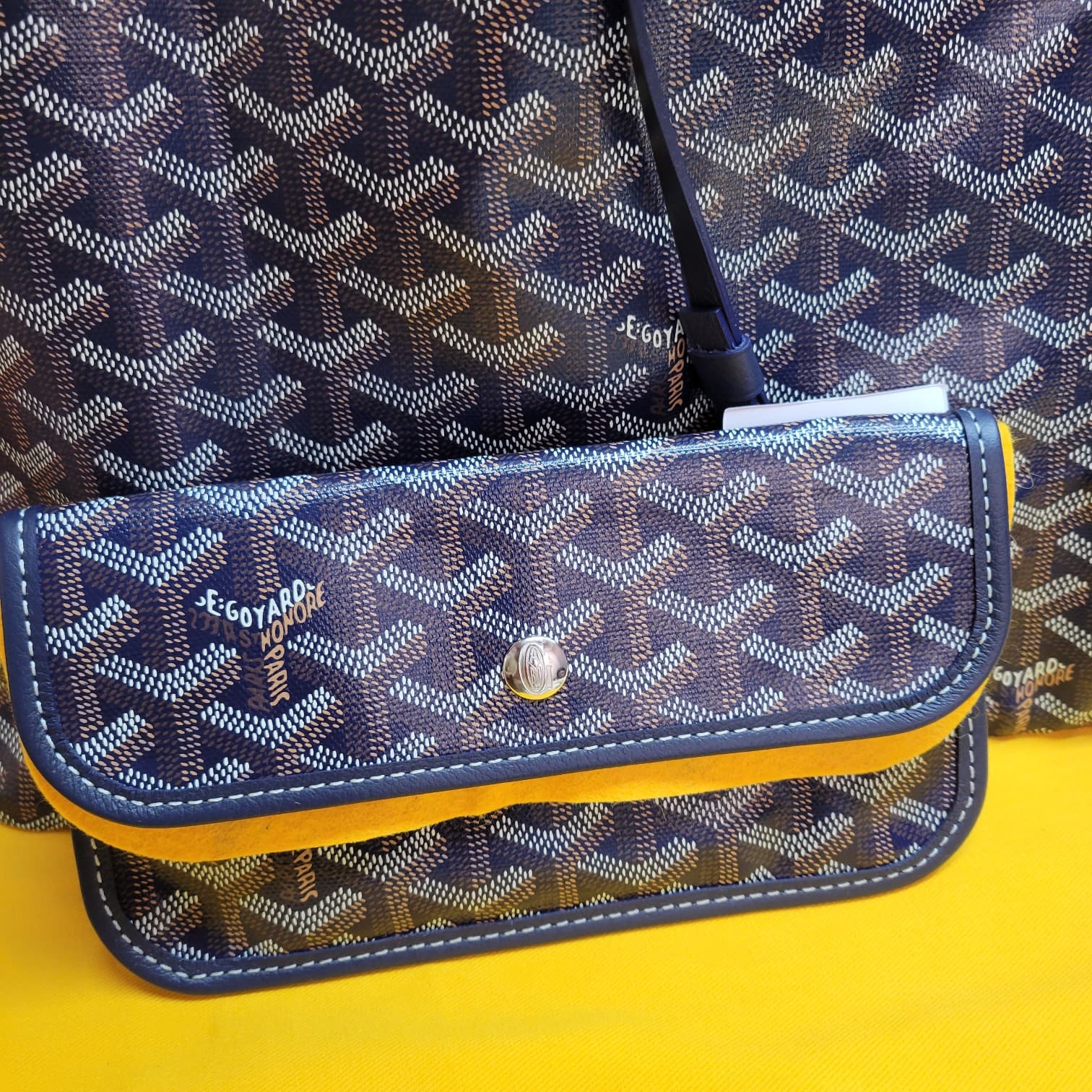 GOYARD ST LOUIS NAVY PM NEW MAGNET STICKER 深藍