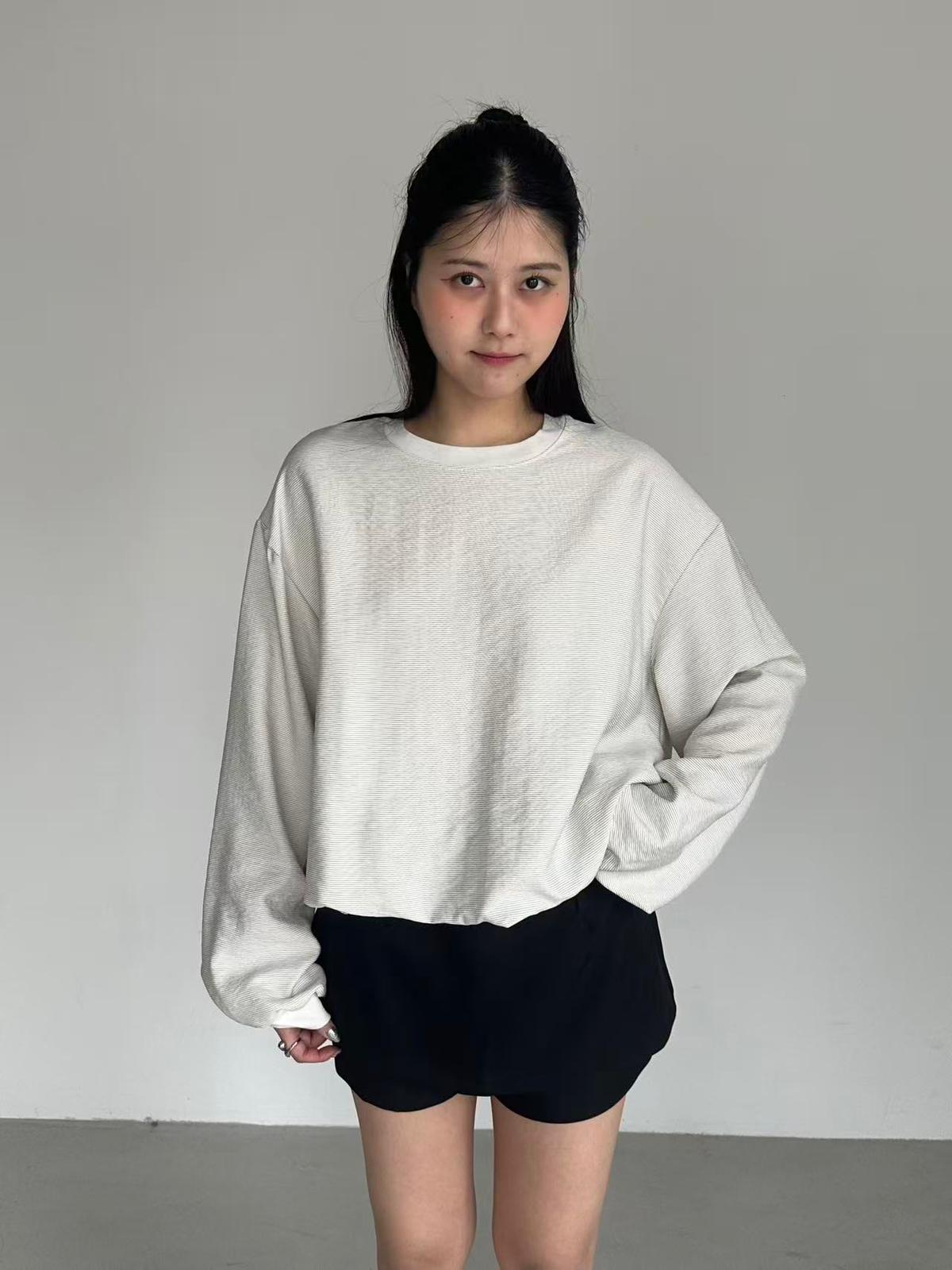 XQ023 橫紋寬鬆衛衣