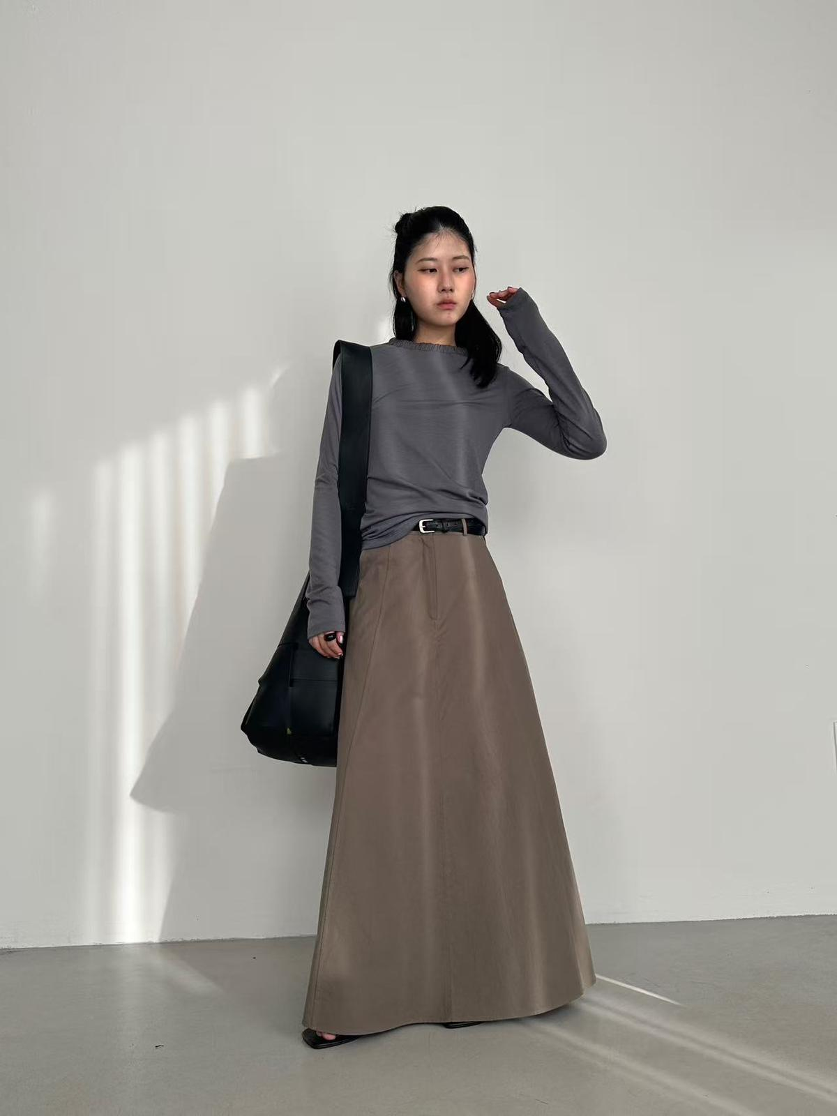 XQ022 抓摺圓領長袖上衣