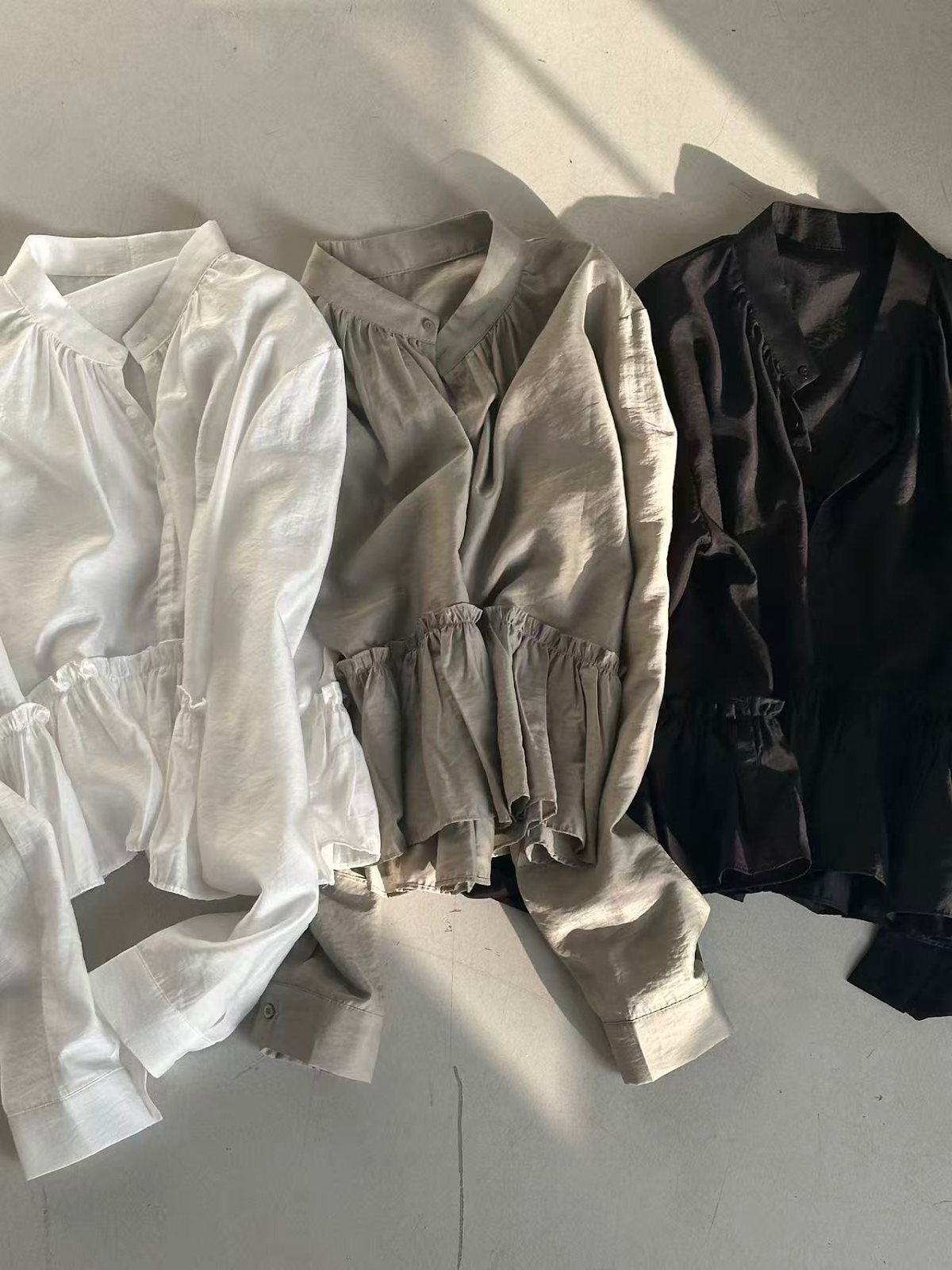 XQ021 寬鬆短版荷葉邊襯衫