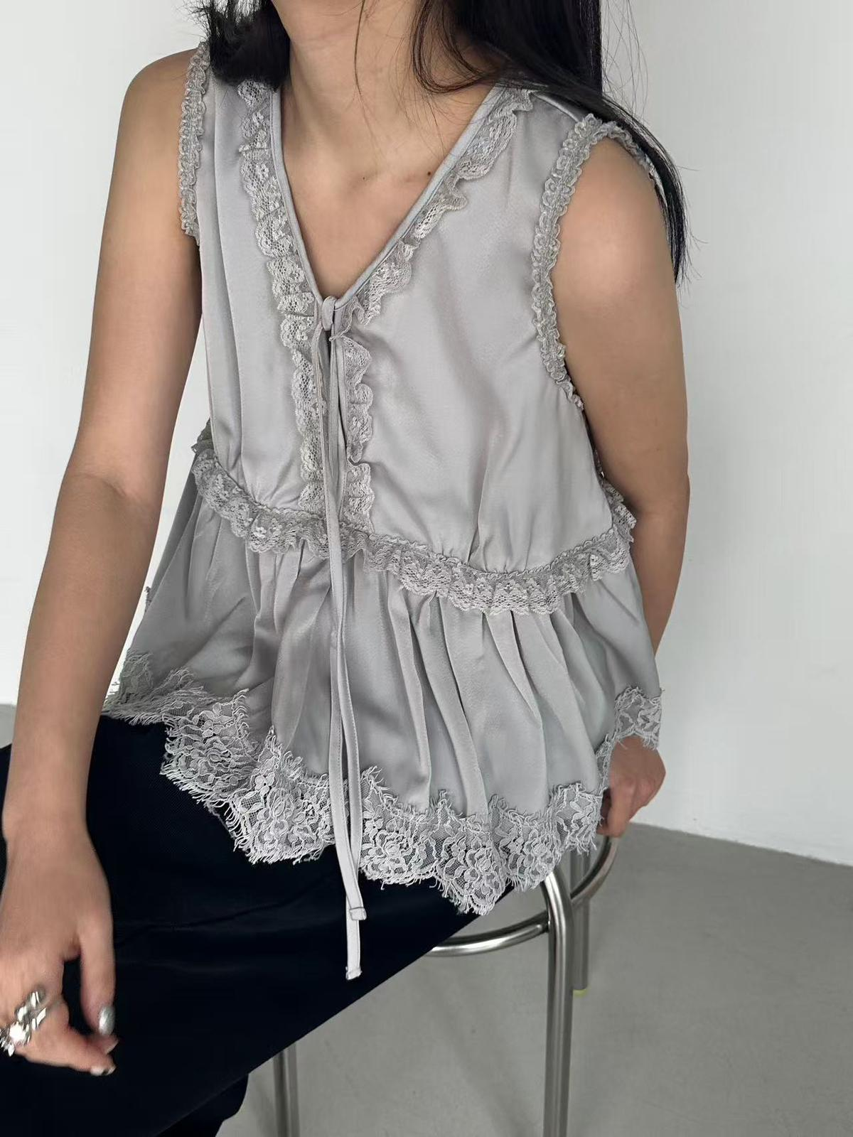 XQ018 蕾絲綁帶無袖上衣