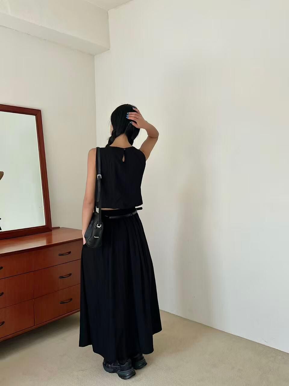 XQ037 淨色背心連長裙套裝