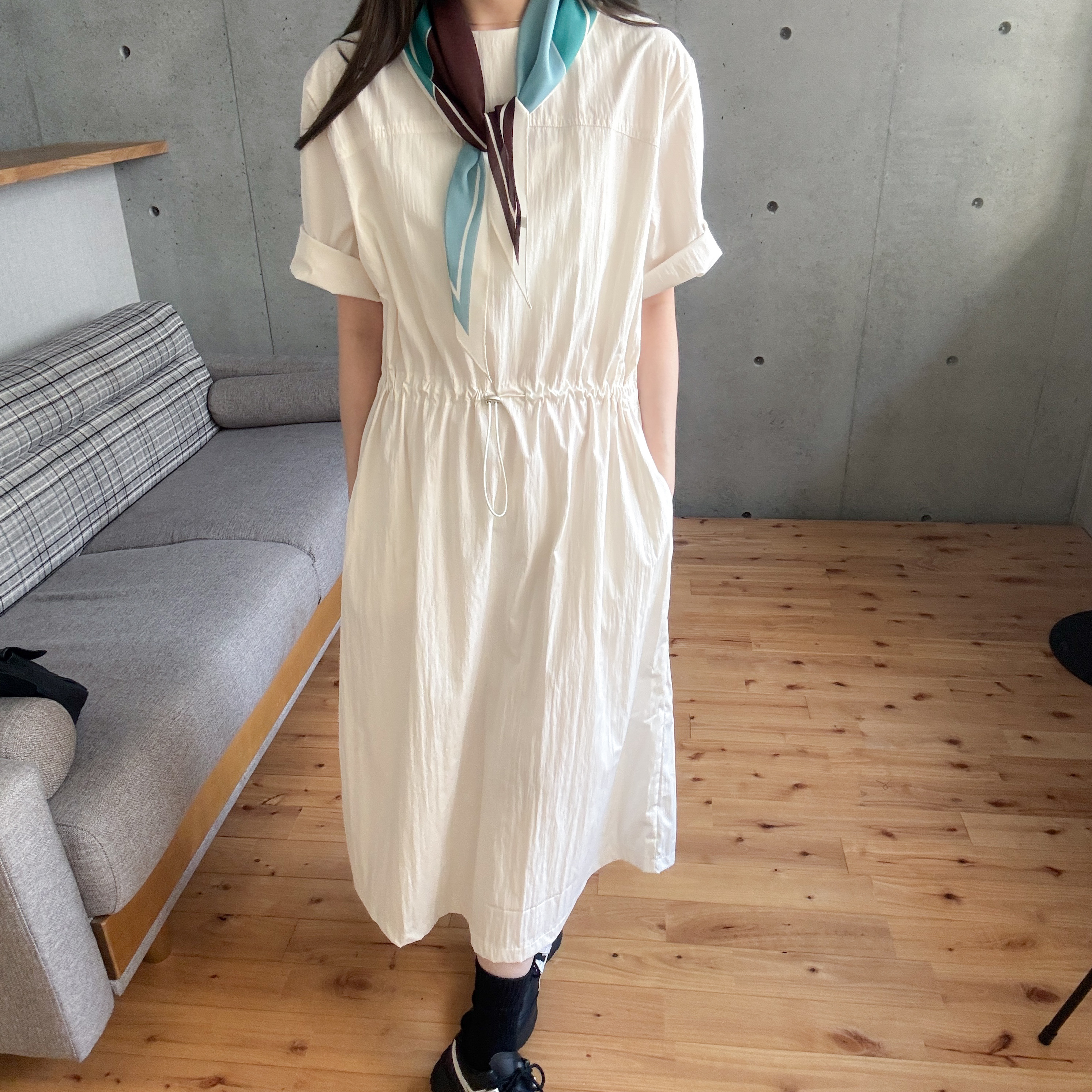 束腰風褸料連身裙