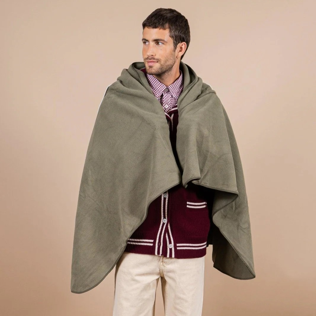 1FL0401-145 [FLOTTE] 2-in-1 Cushion Throw Kaki #F21032 (EU)