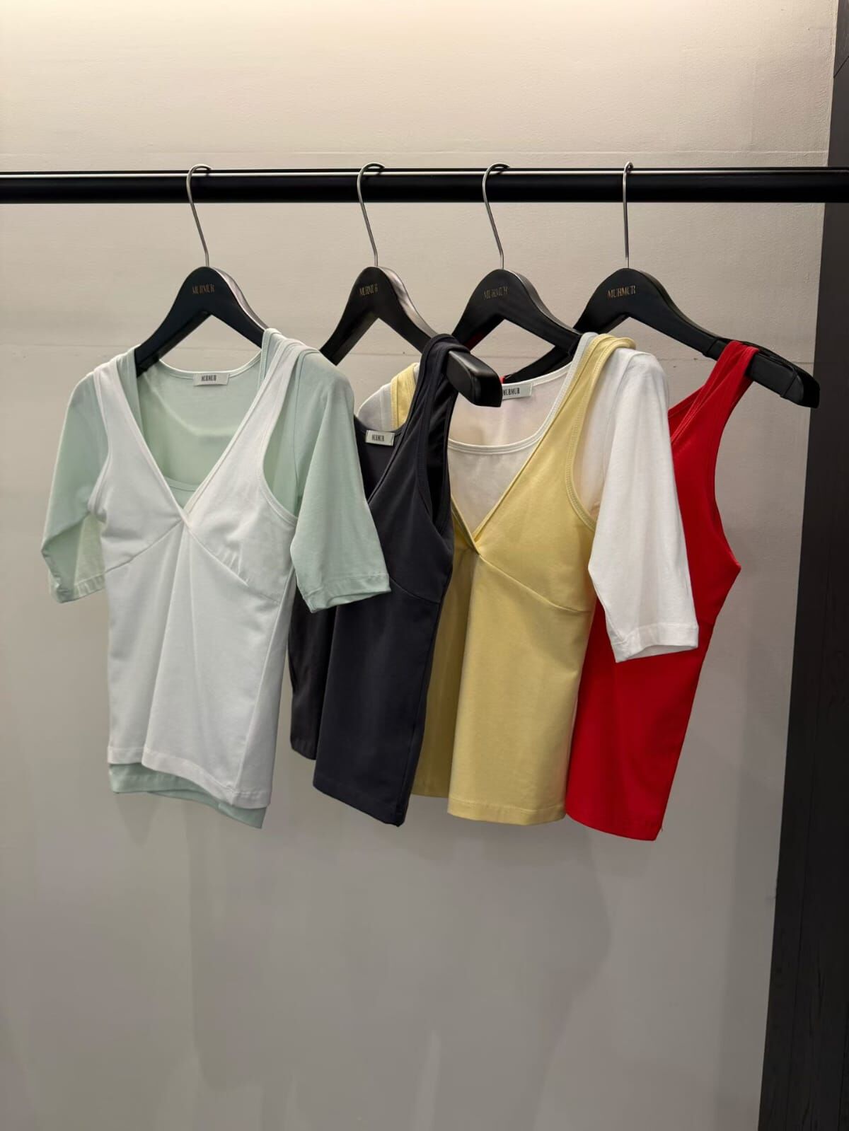 MR6027 粗肩帶V領背心