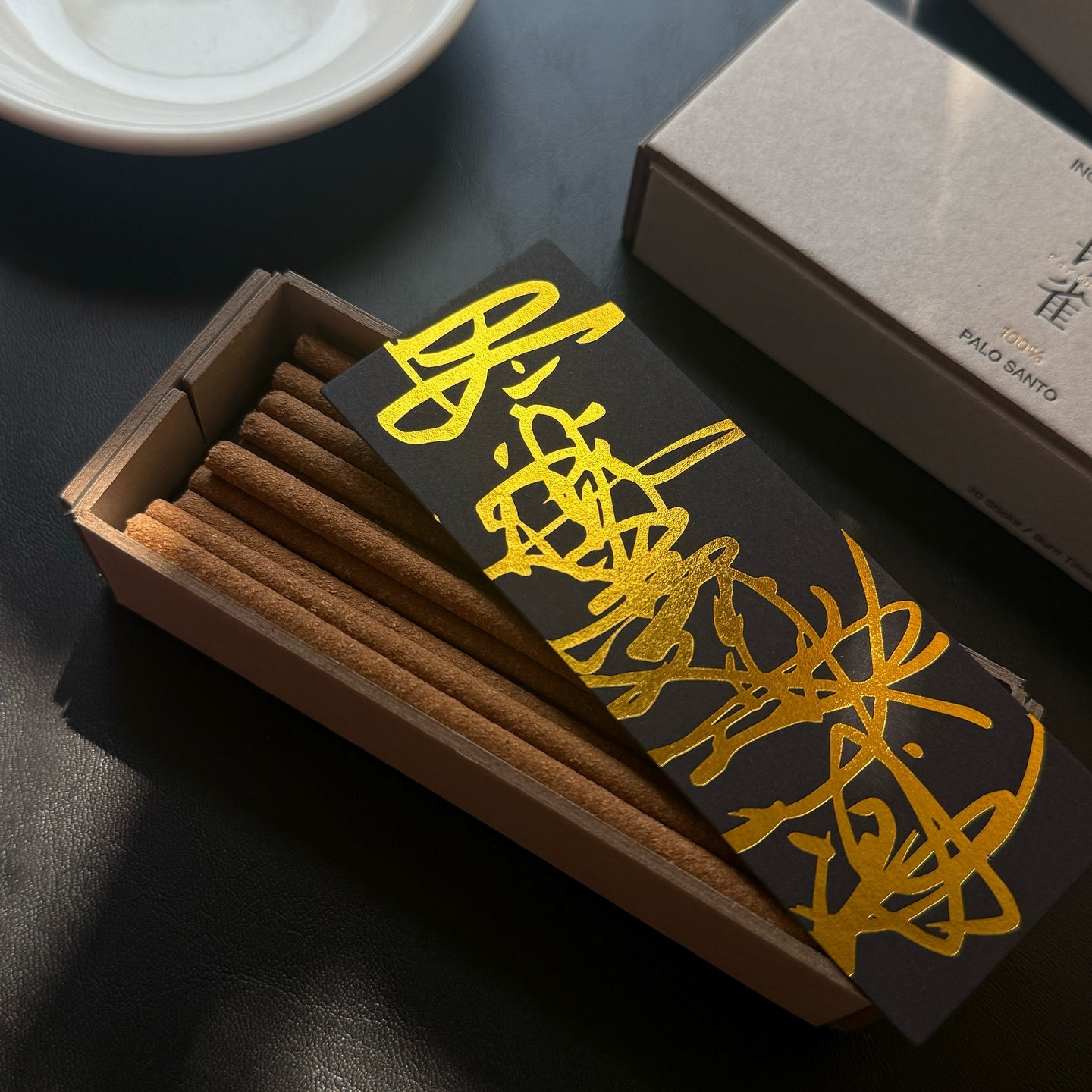 [肆雀] 台灣手工線香（附避邪招財天符2張）全息聖木、柔夢長夜 每盒20支入