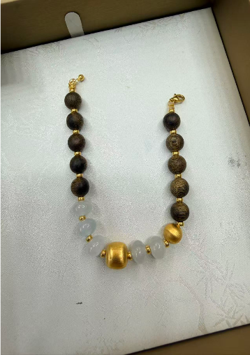 0401gz109-翡翠-翡翠沉香DI手串（A109）