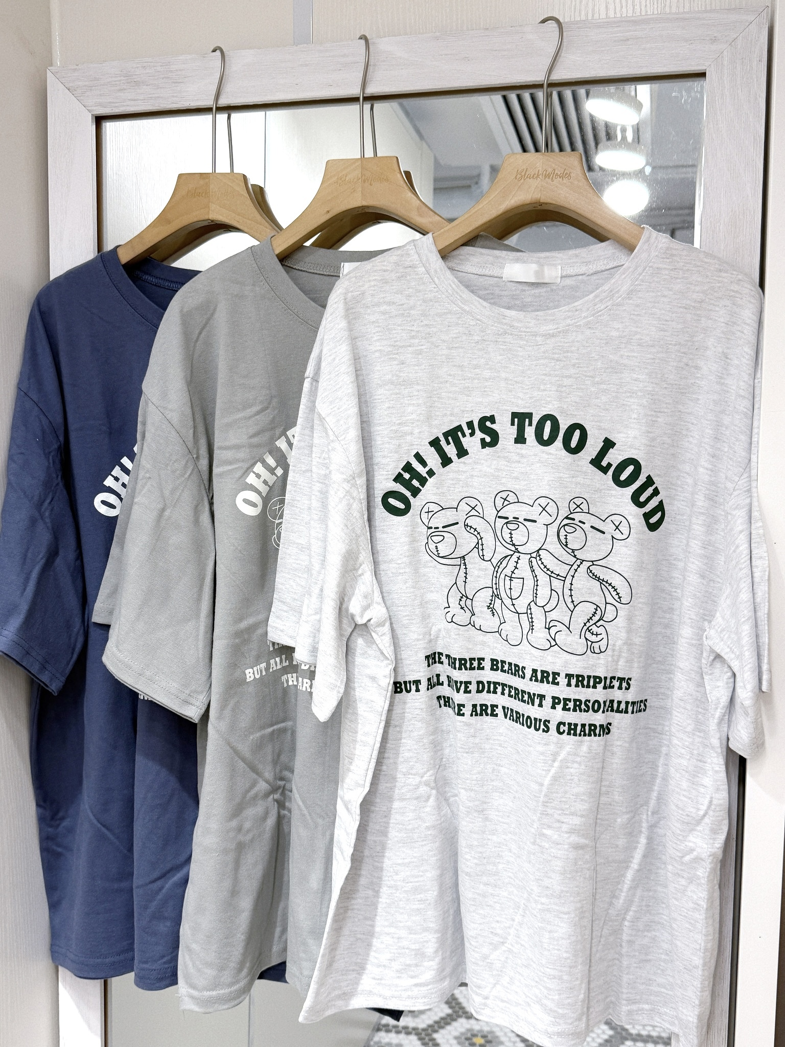 T1311｜3小玩具熊🧸 OH! IT'S TOO LOUD TEE