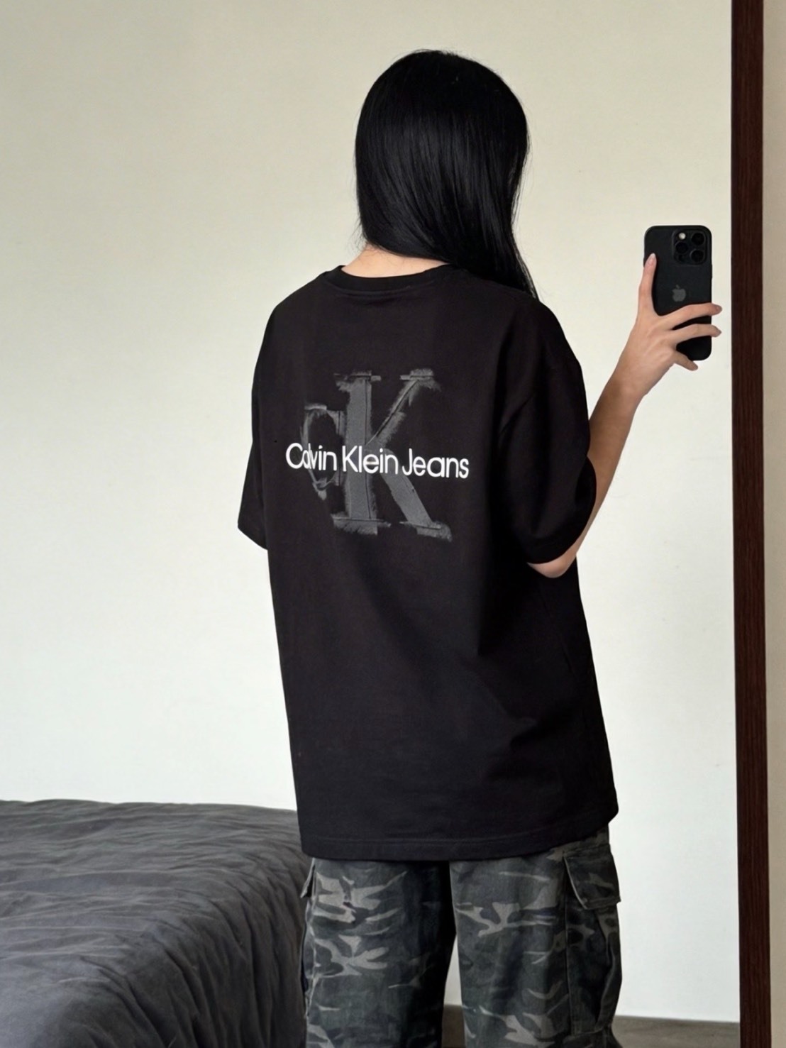 CALVIN KLEIN SS25 JEANS 浮雕 純棉 落肩短袖