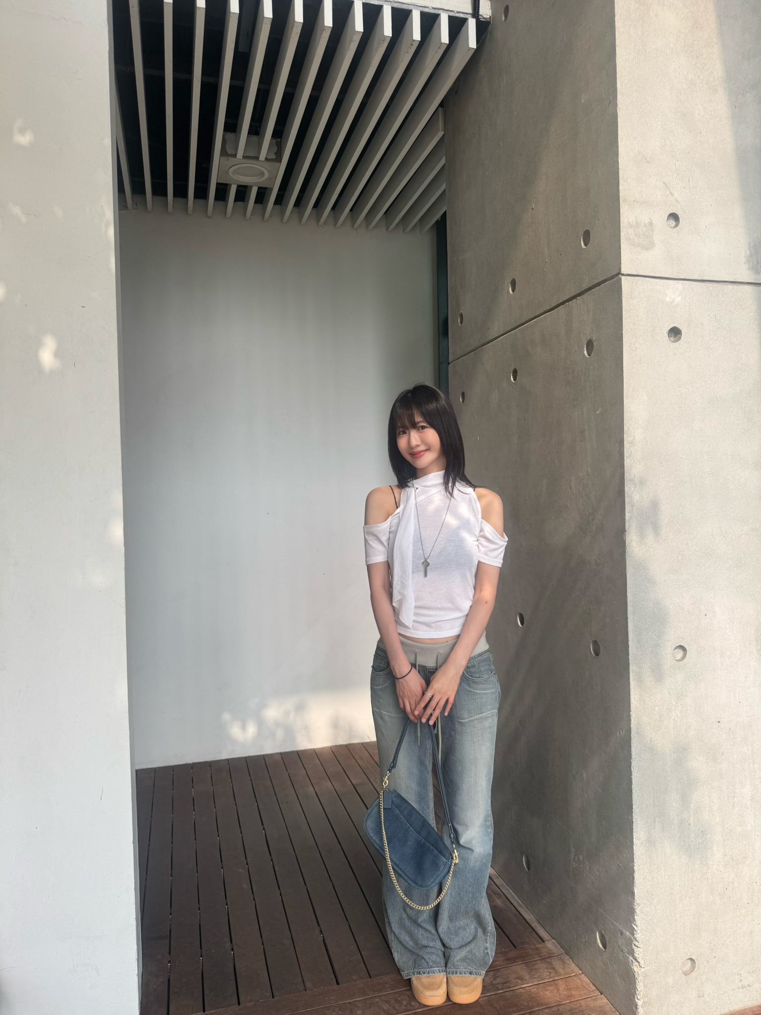 (新貨88折💓)薄身麻質小露膊掛帶上衣 T260401(白/黑/淺灰)