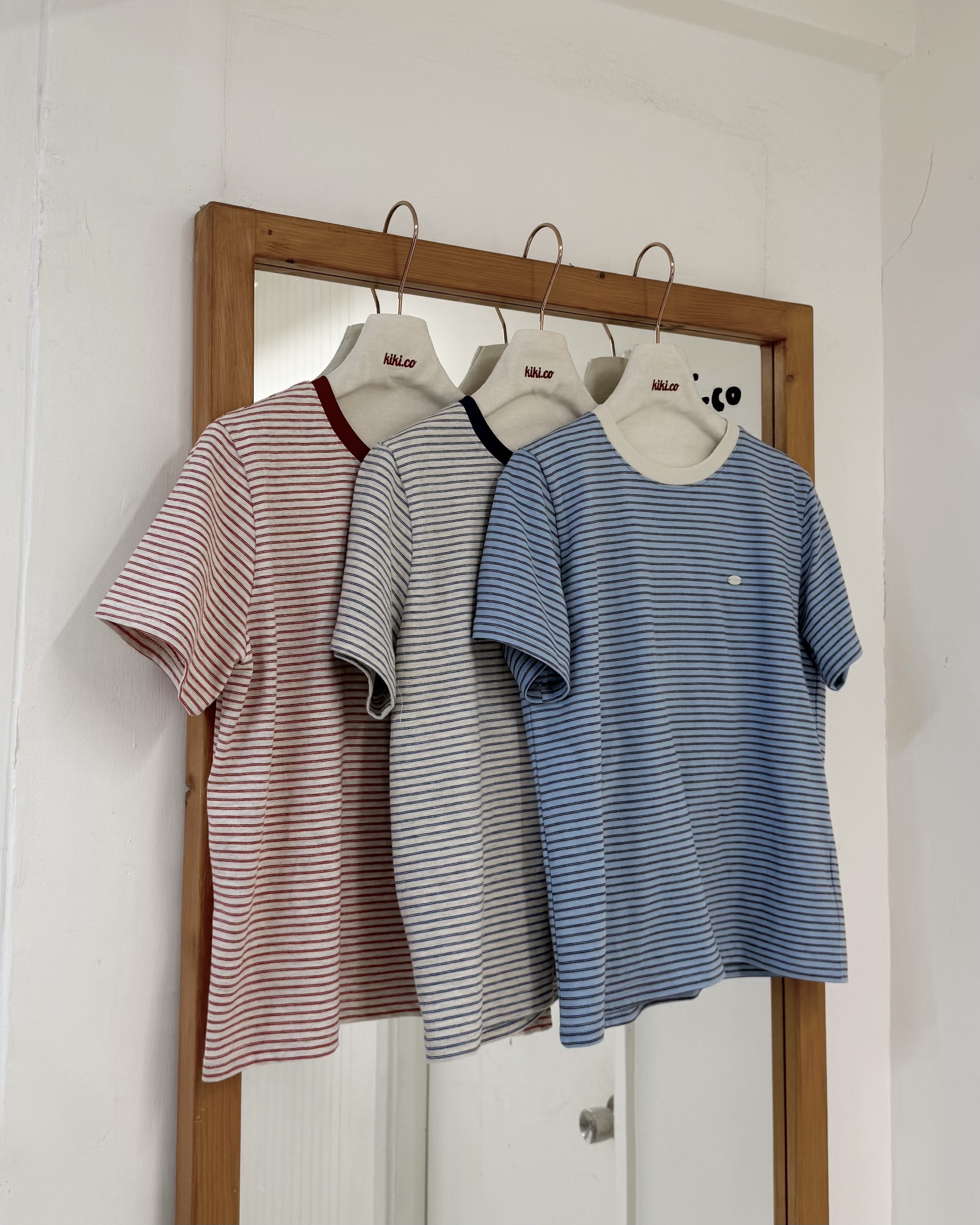 拼色領雙線橫間Tee