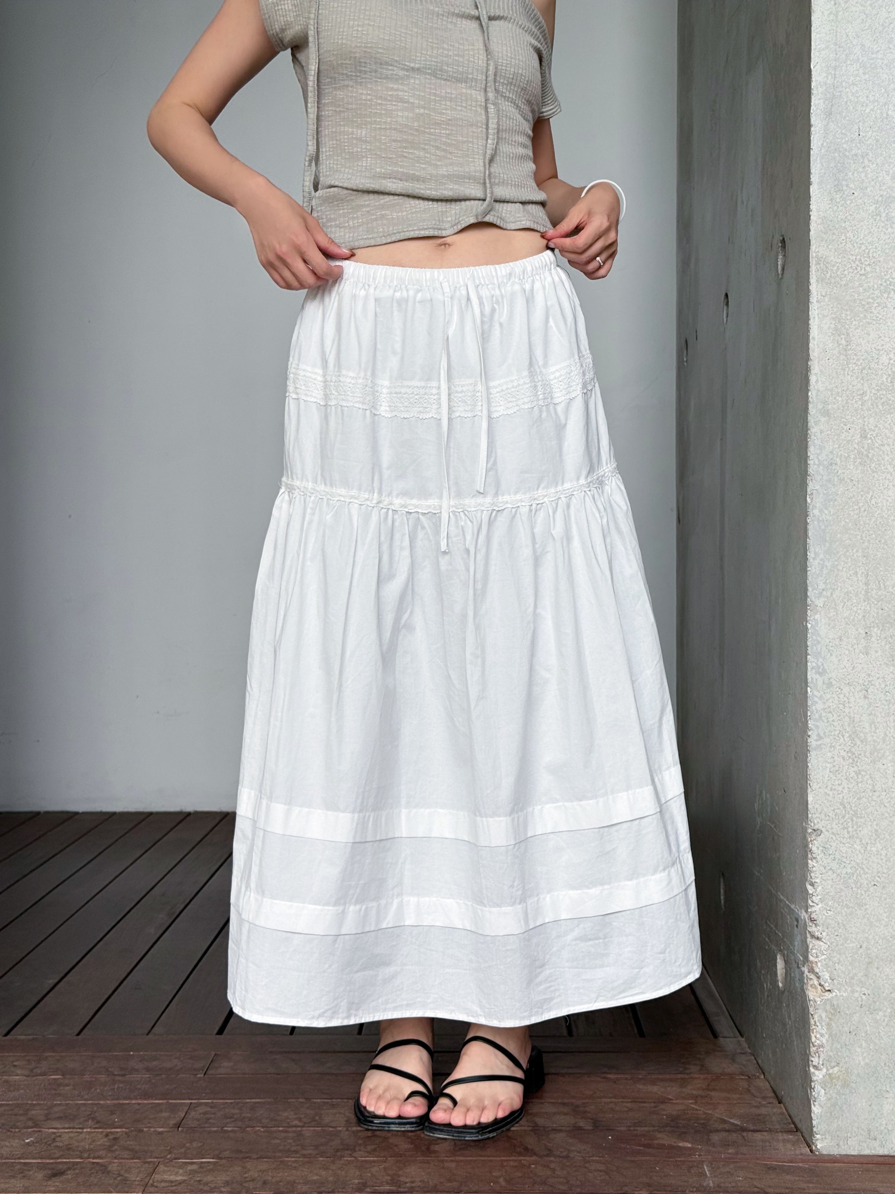 (新貨88折💗)清爽蛋糕長裙 SK260402(白)