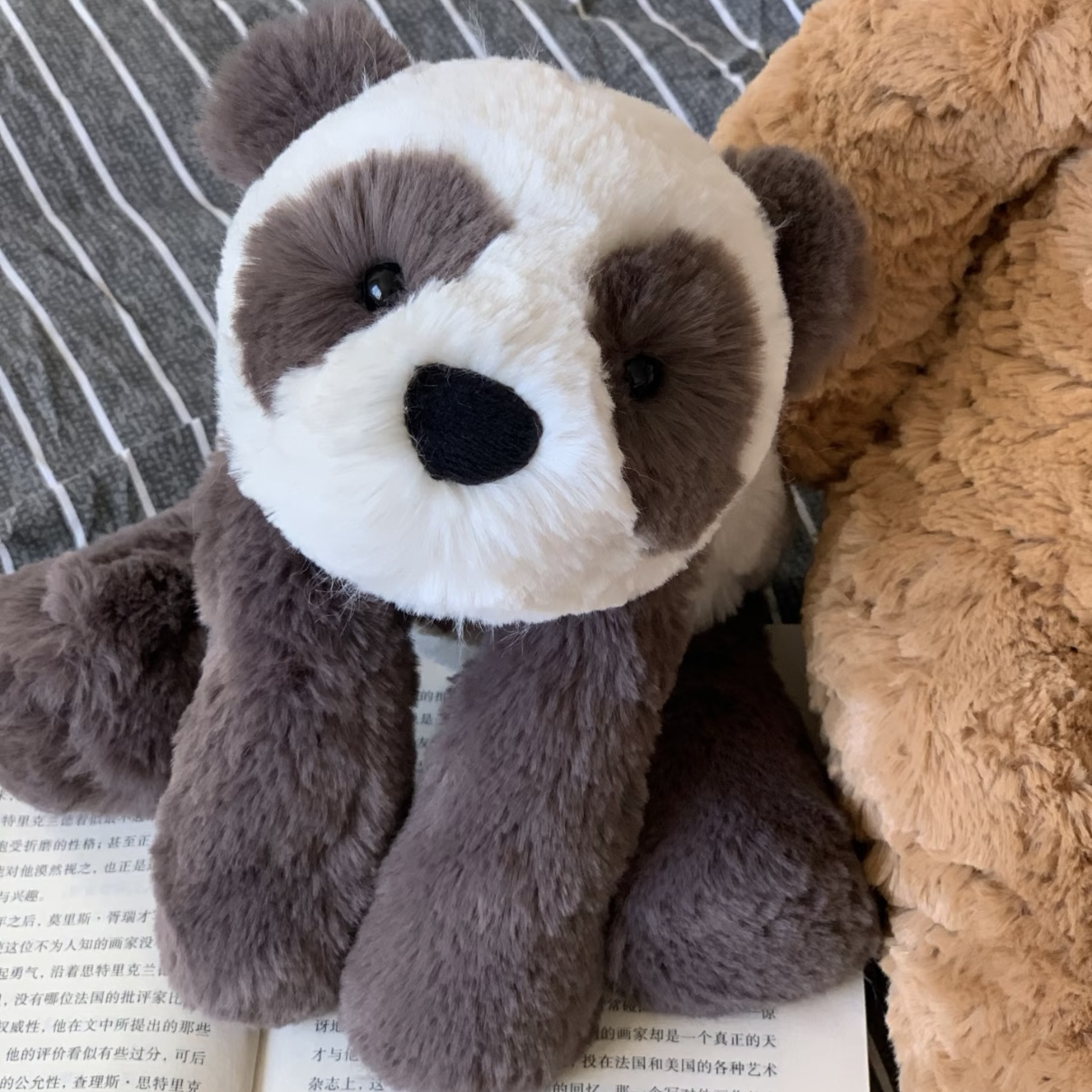 （預購）JellyCat Smudge 趴姿史瑪吉系列  熊貓🐼