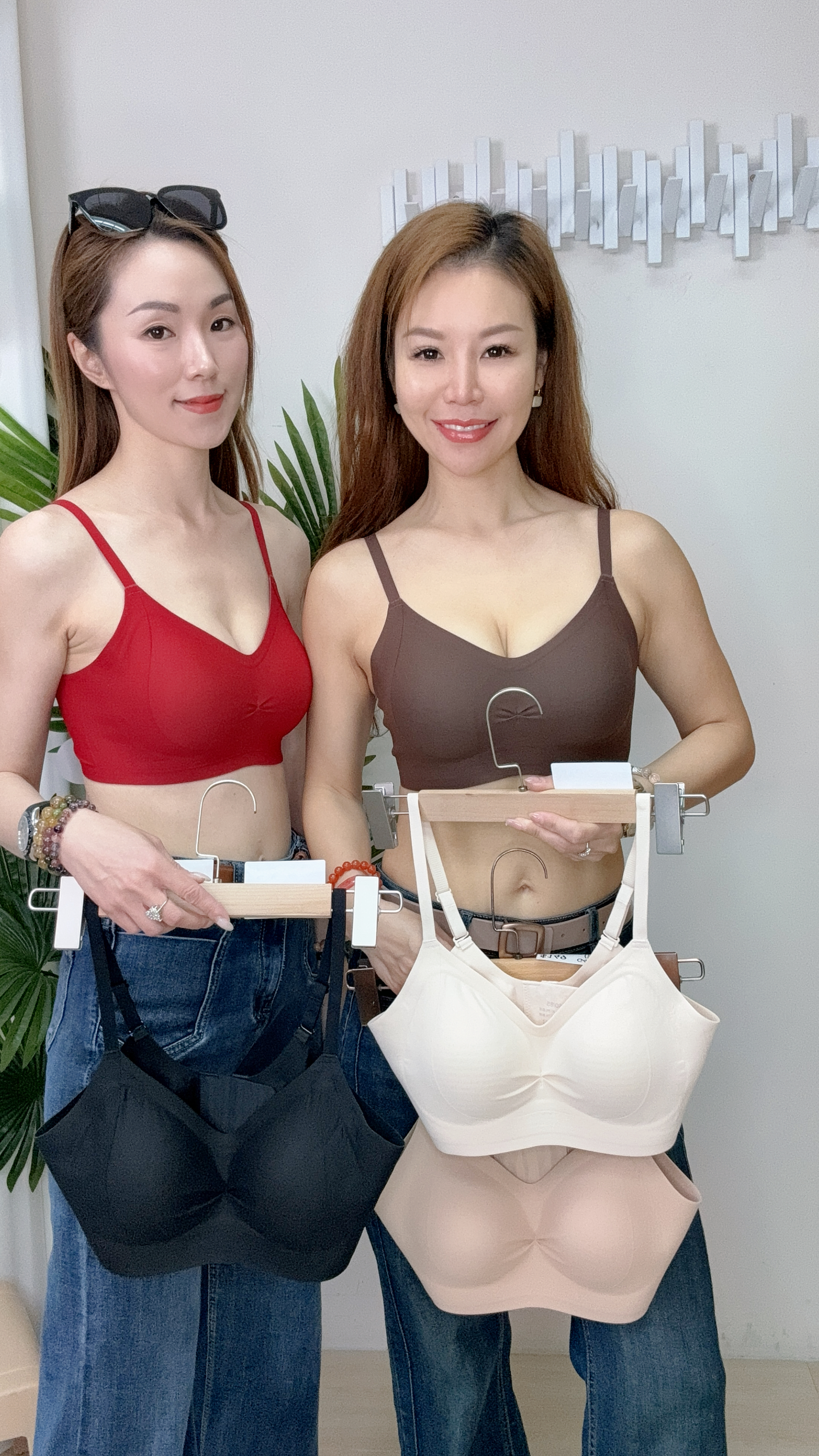 (G) SN透氣隱形Bra  (黑色/安可拉紅/淺米色/膚色/啡色) - SN BEAUTY #0401