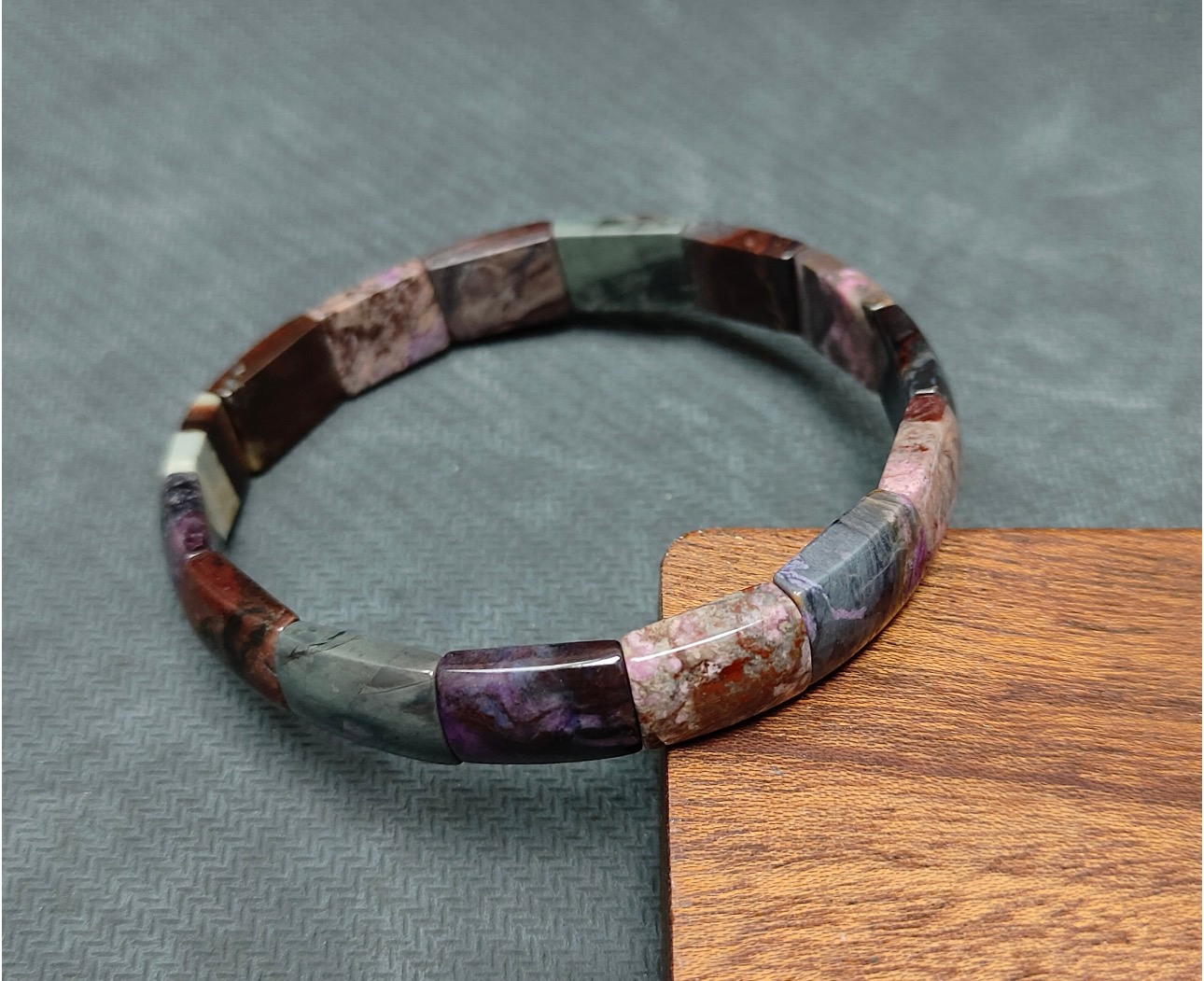 0402gz31-舒俱來-SJL465舒俱來多寶手牌（A31）