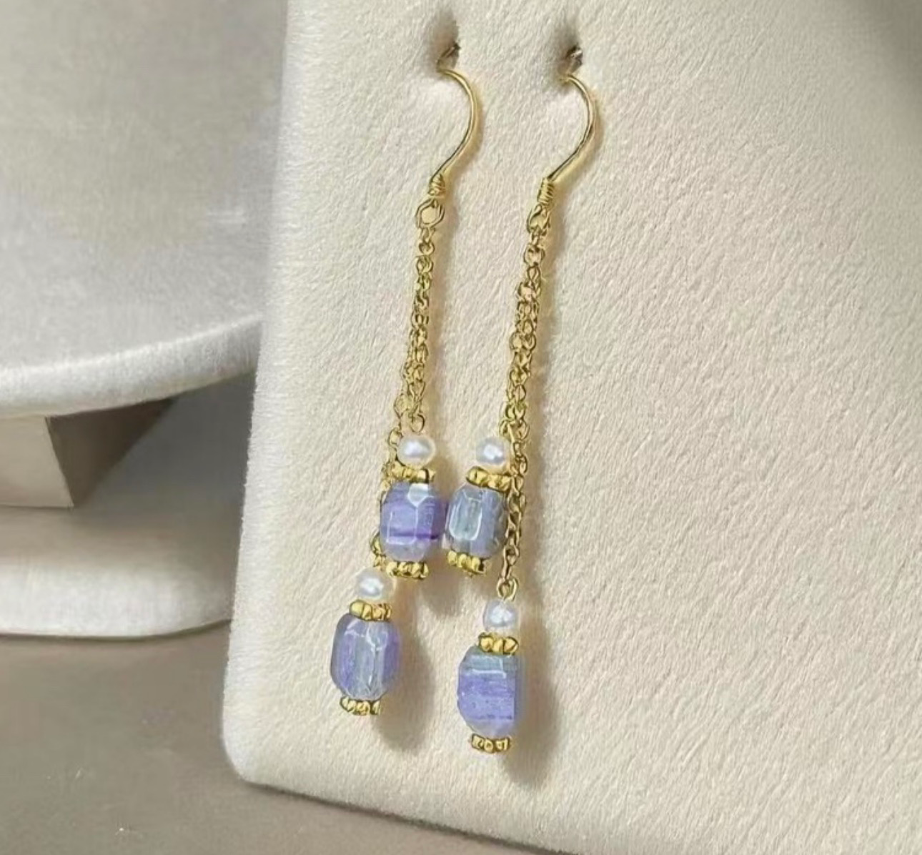 0402gz38-舒俱來-SJL063絲絨皇家紫手工銀耳鉤（A38）