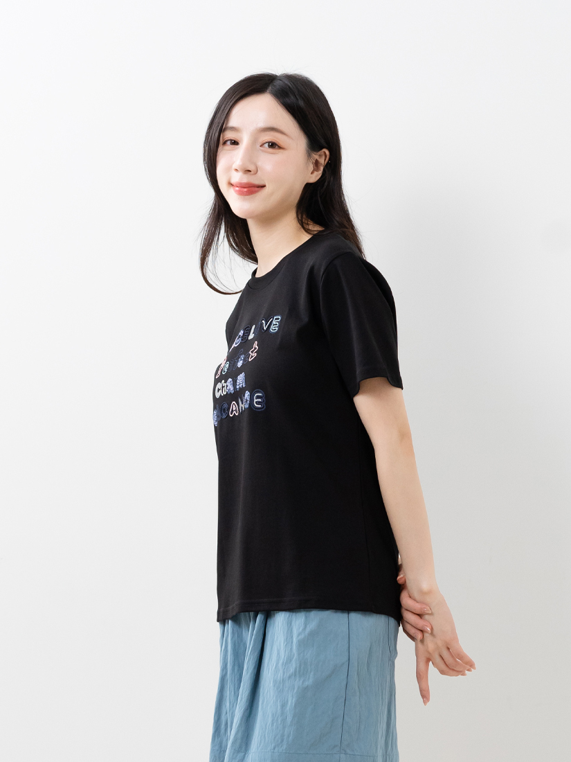 漸層亮片字母短袖上衣鬆緊腰打褶短褲組合