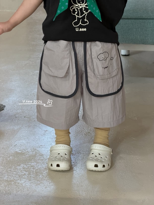 小童口袋外露雲朵短褲