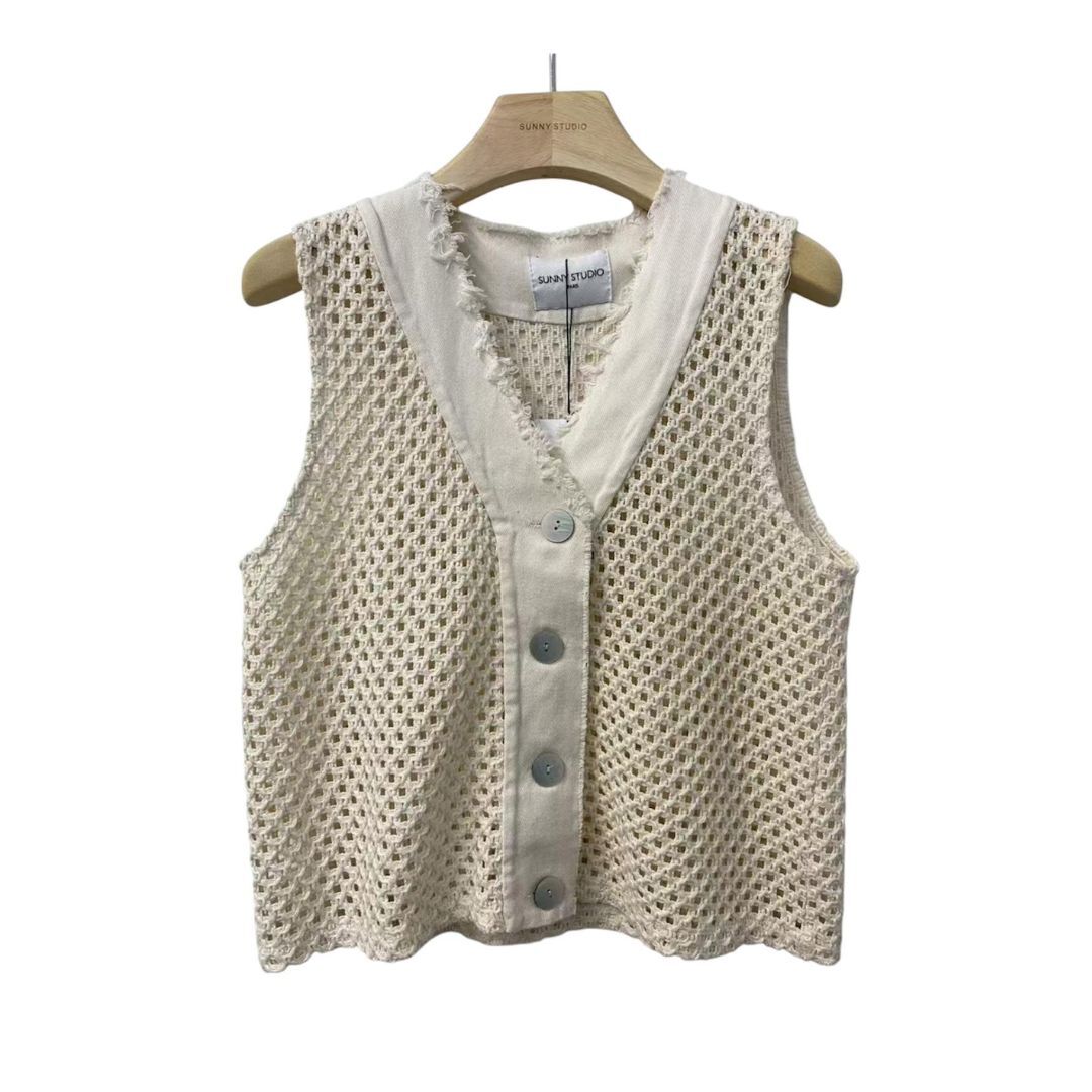 1SO0403-236 [SUNNY STUDIO] Vest Top Ecru #56036 (EU)