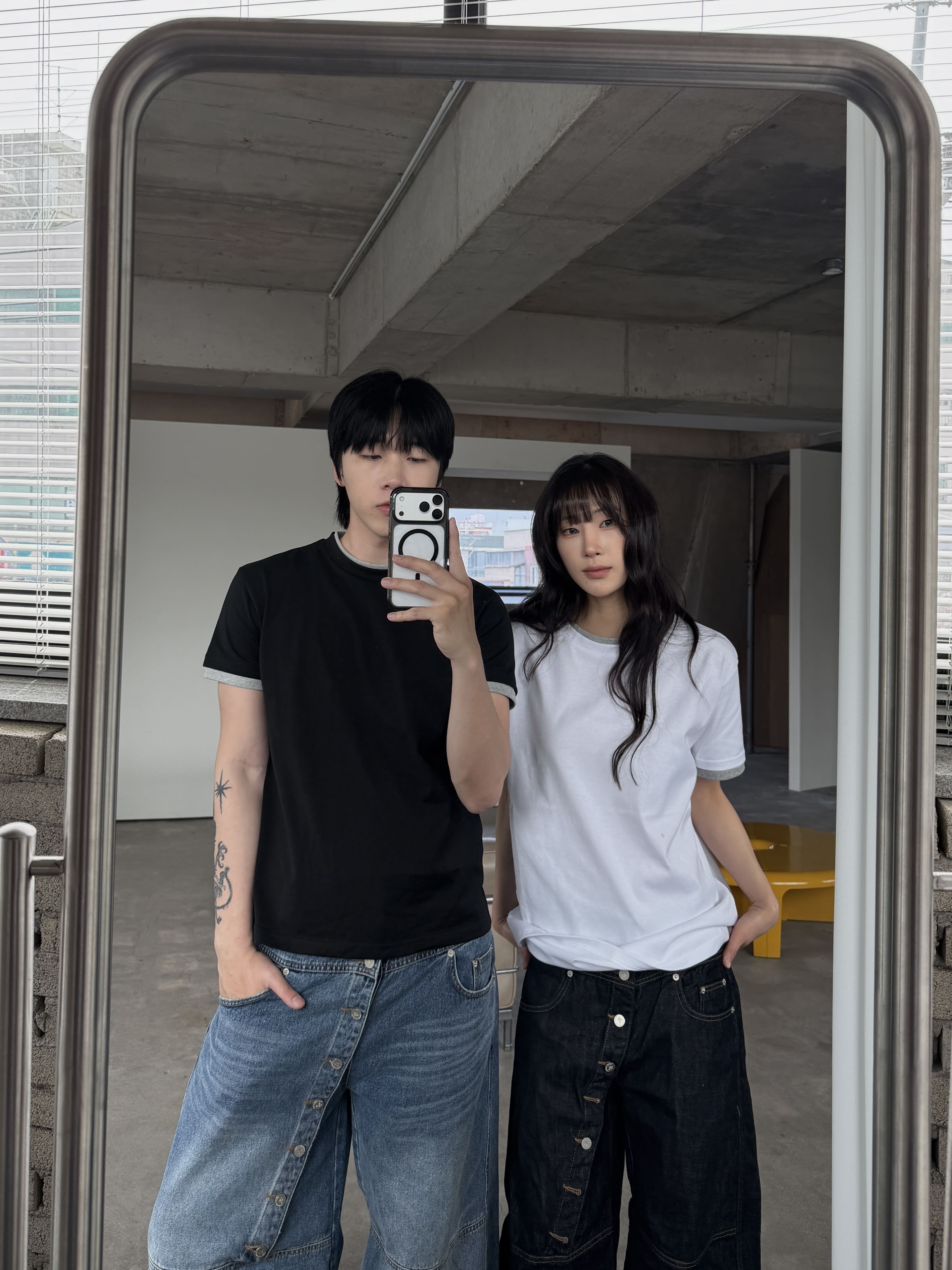 層次疊穿 寬鬆短版素面上衣