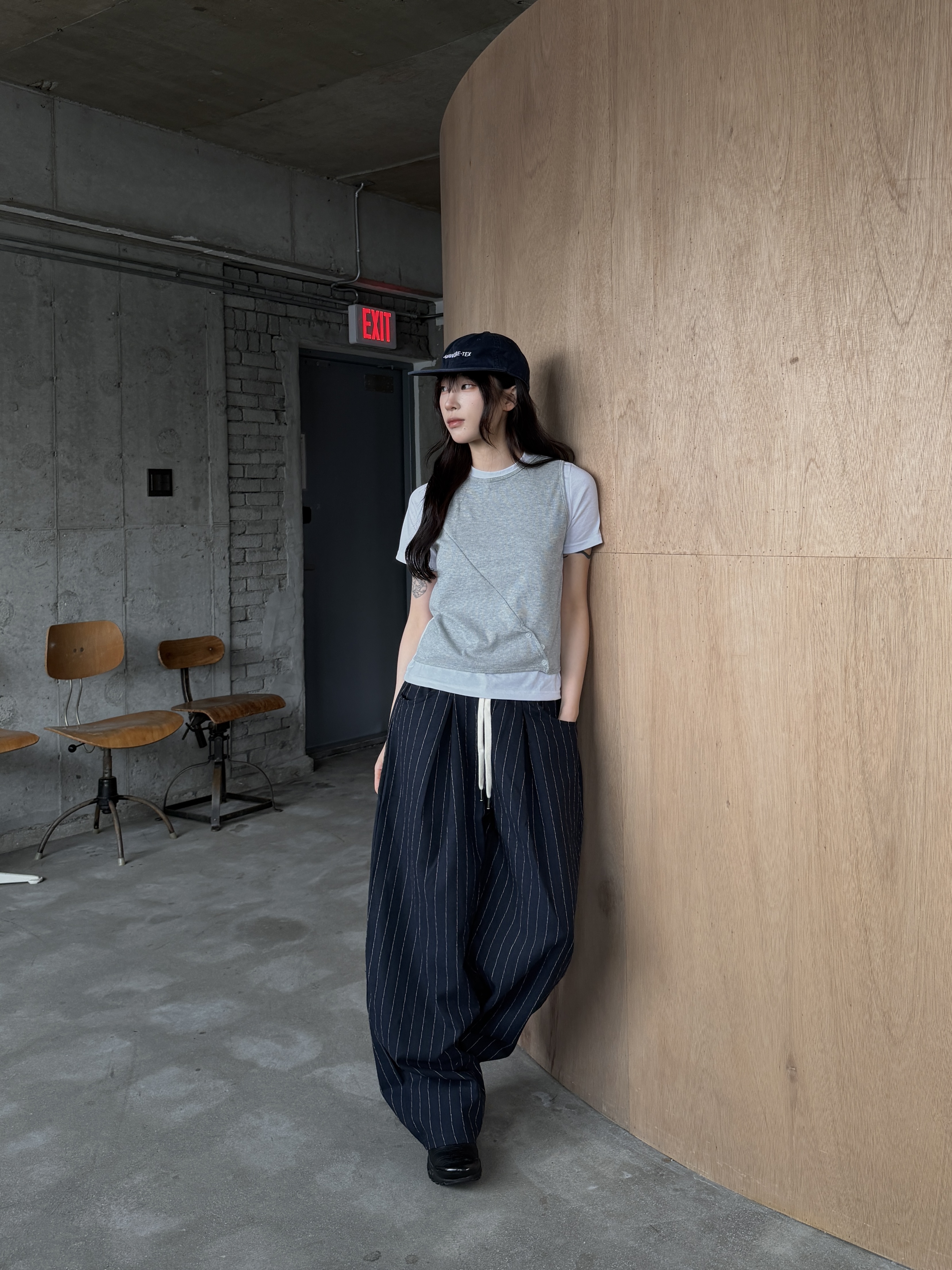 斜扣下擺 兩件式 層次背心短袖上衣