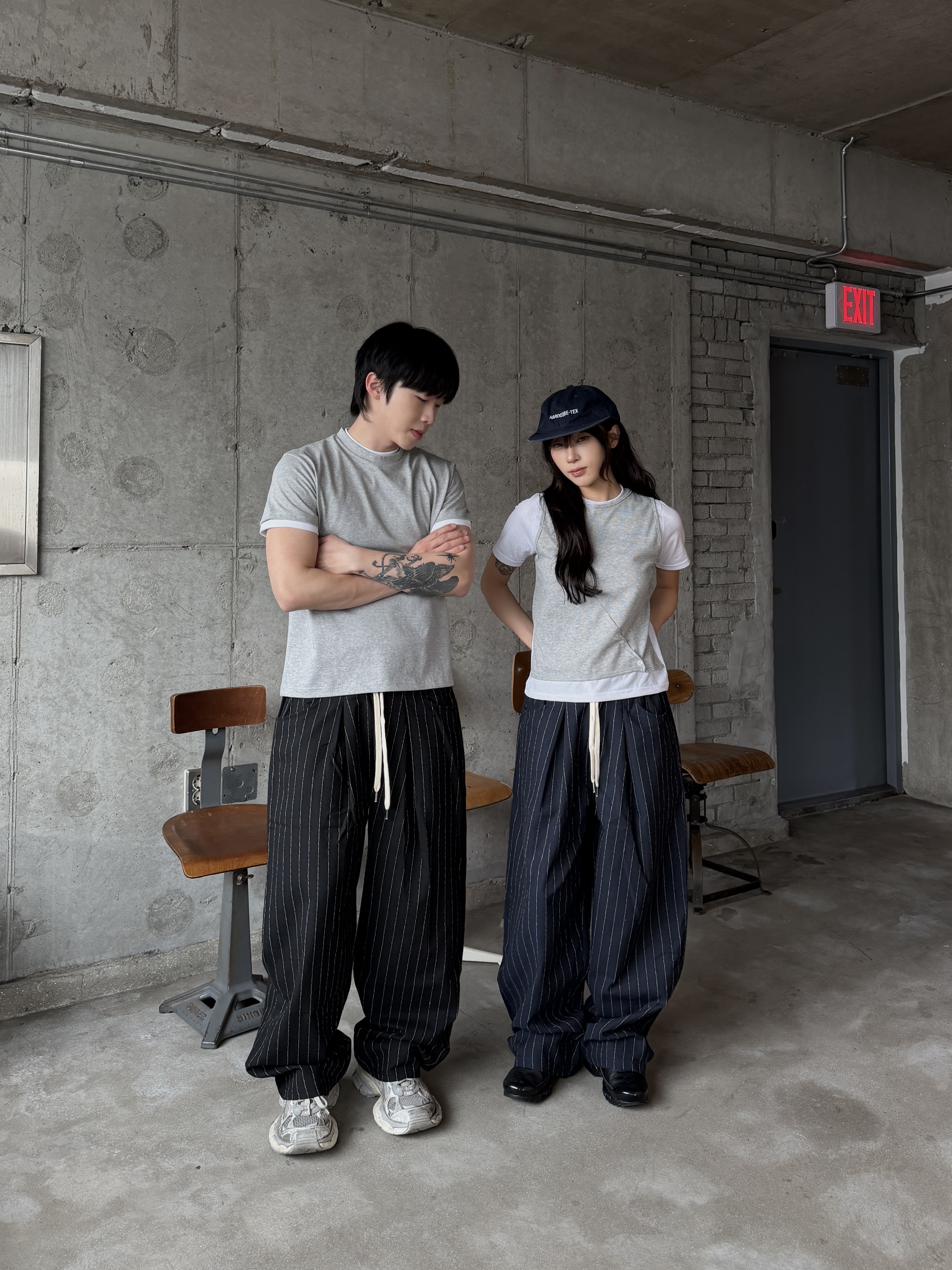 條紋造型 摺線亞麻寬鬆長褲