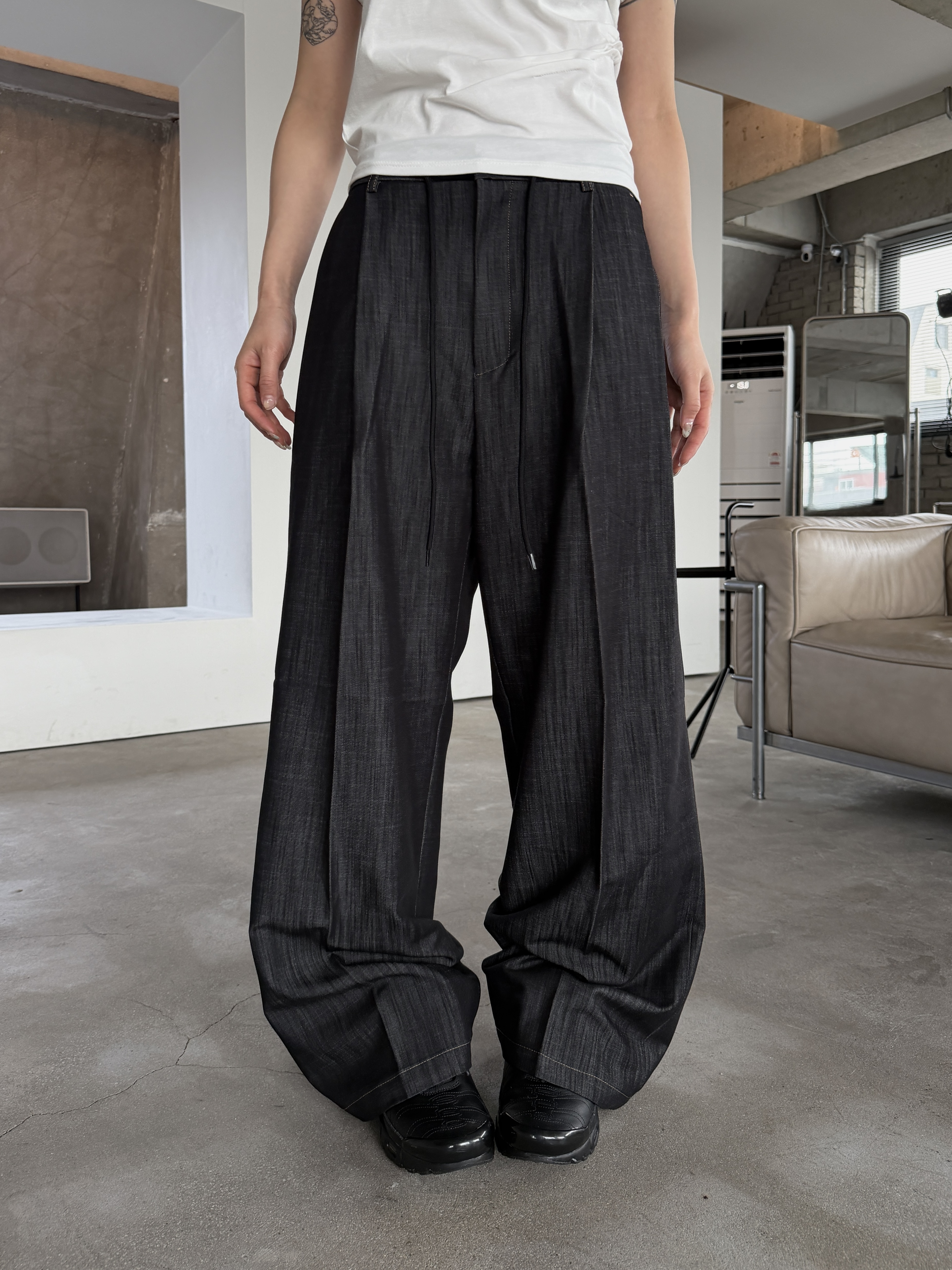 丹寧造型 寬鬆落地 鬆緊西裝褲