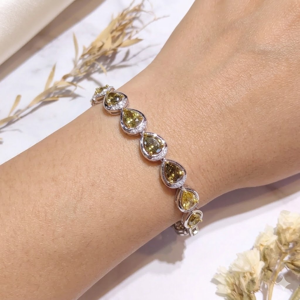 全新18K金【單粒2卡72份天然彩鑽】配小鑽共2卡82份軟鍊鈪