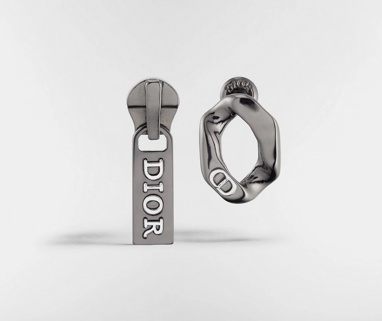 DIOR Contrast Earrings E4305