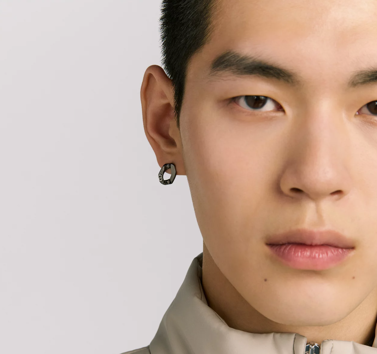 DIOR Contrast Earrings E4305