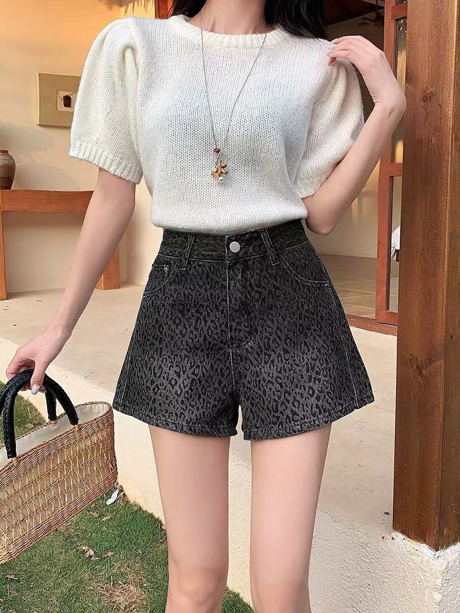 滿版小豹紋牛仔短褲 3301