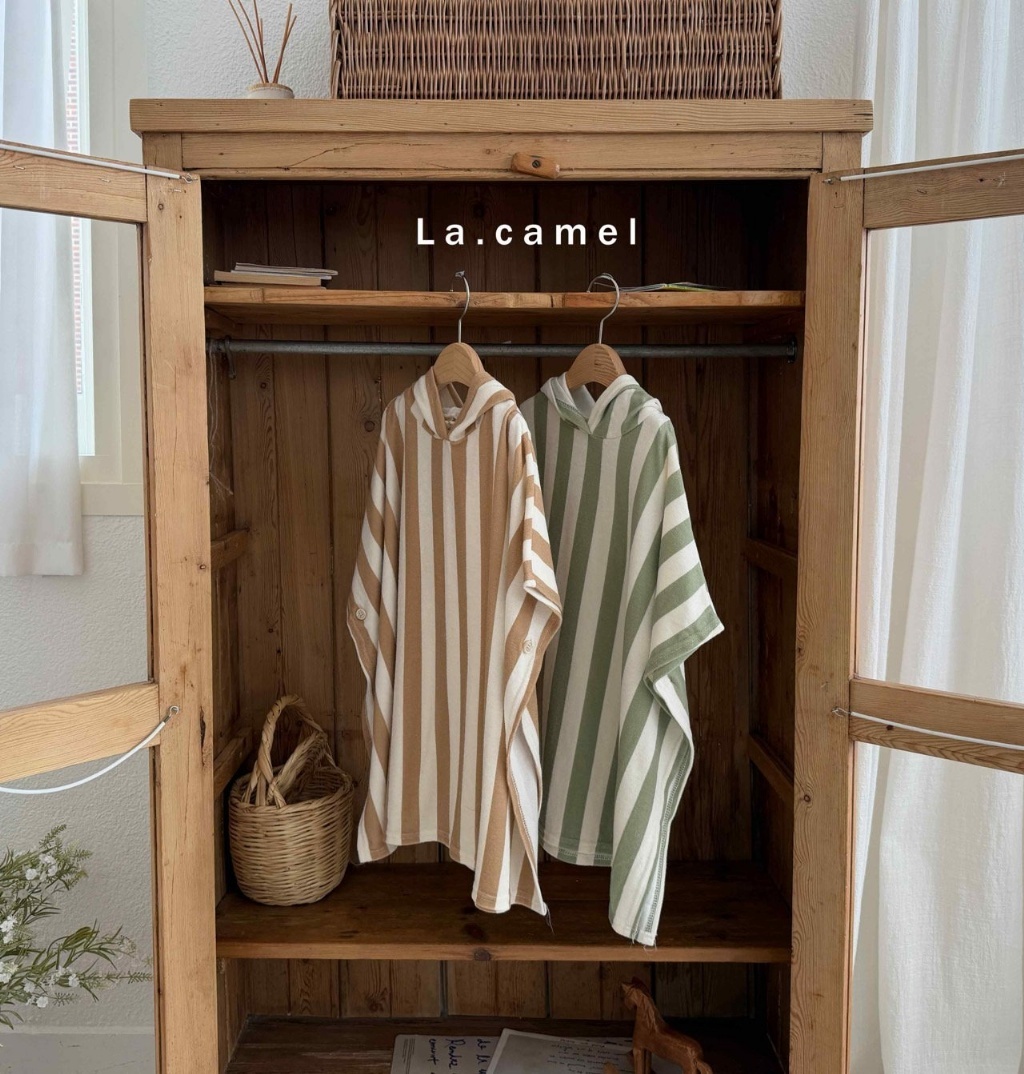 正韓夏Lacamel 兩色連帽直條浴巾