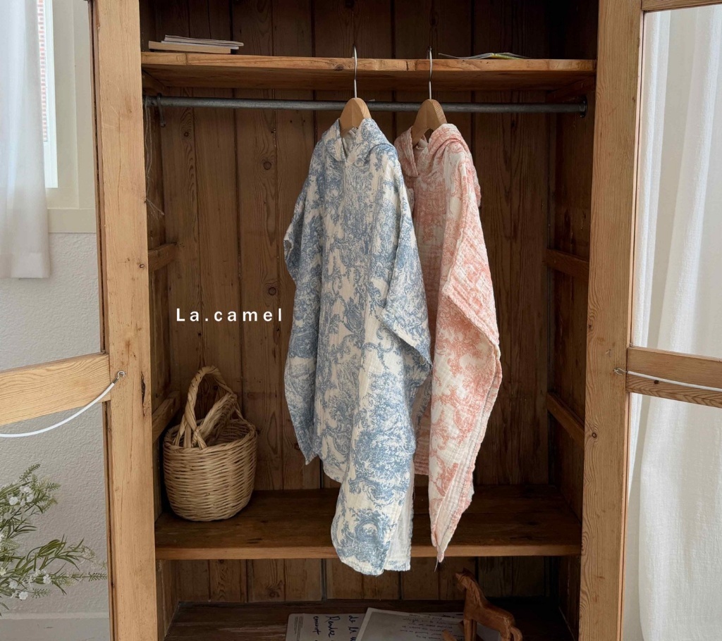 正韓夏Lacamel 兩色雲彩連帽浴巾