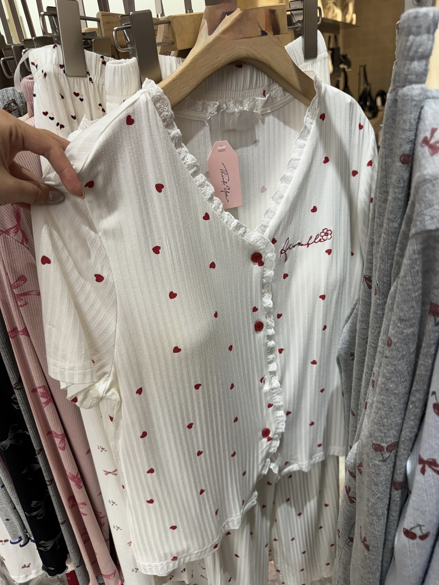 O13 (短袖)莫代爾棉 愛心 bra睡衣