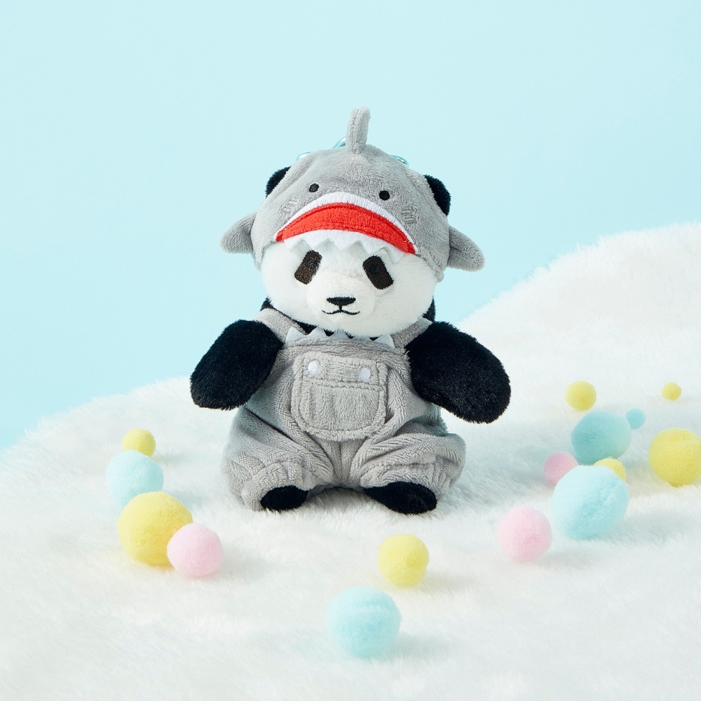 5吋熊貓公仔 - 灰色鯊魚服裝