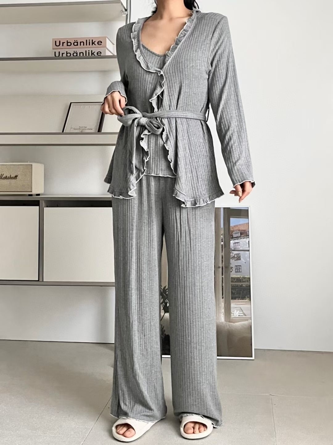 O12 莫代爾棉 三件式睡衣 (黑/灰)