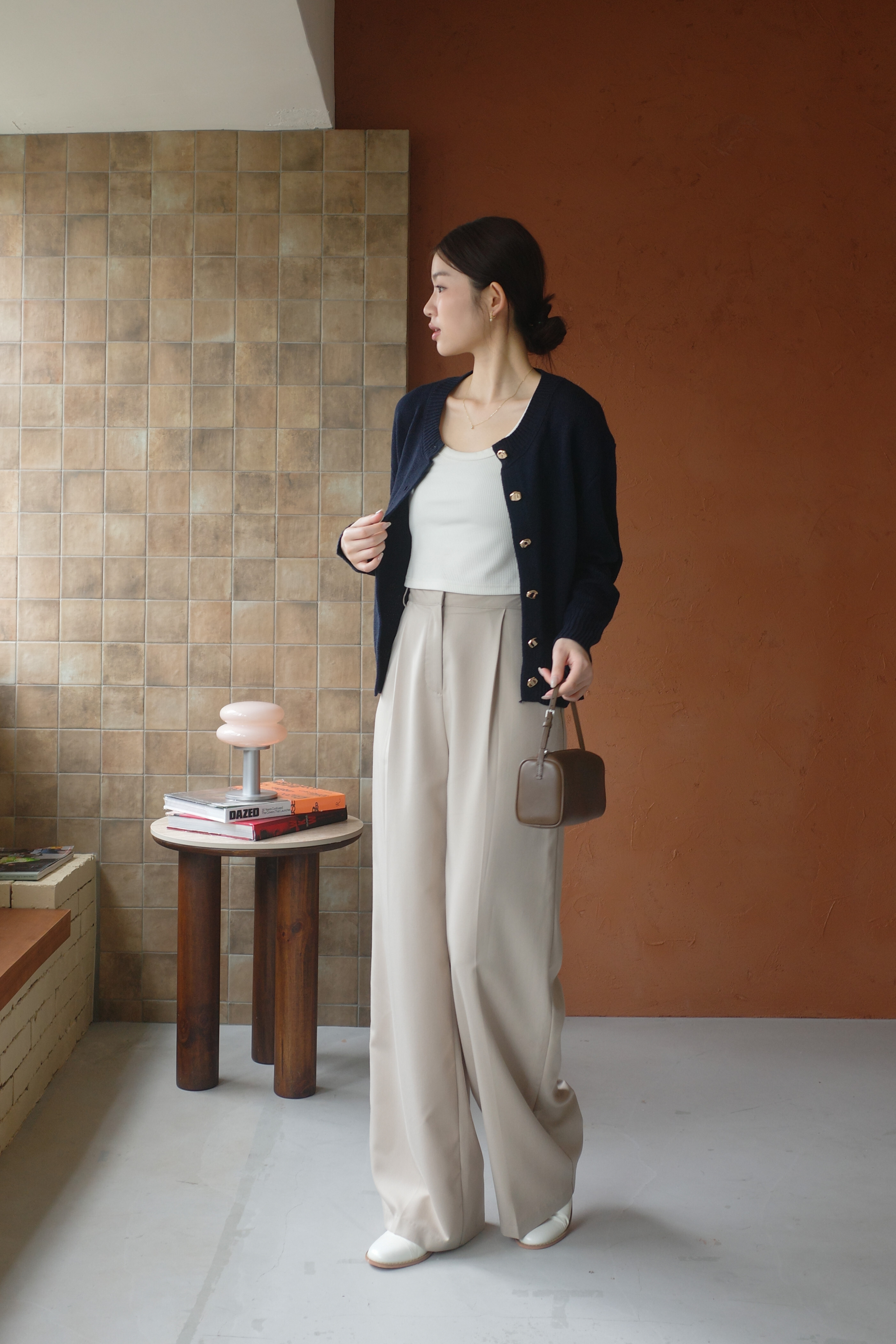 Gmade/輕柔涼感活摺收胯高腰西裝褲-杏